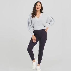 SPANX THE PERFECT PANTS FOUR-POCKET ANKLE PANTS (20202R) Navy Size med